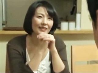 〖ヘンリー塚本〗妻の母親とイケナイ関係　互いに求め合う濃厚なまぐわい