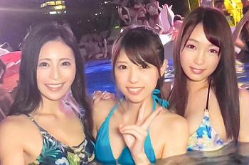 【なお みさき いおり】ナイトプールで出会ったパリピ女子と乱交セックス！水着を着たまま絶頂イキ狂う6P！レズ絡みしながら