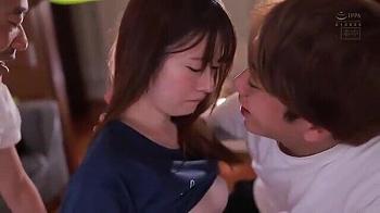 合宿夜に女子マネが先輩に囲まれ体液まみれで乱れる背徳の輪姦レイプ