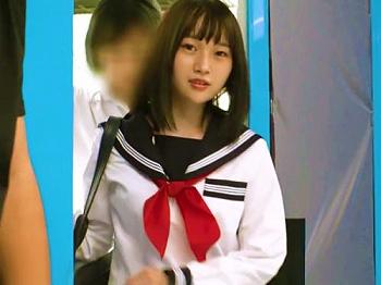 【MM号】「やだっ…彼氏のチンチンじゃなかった///」セーラー服を着た女子高生がNTRで中出しされるｗ【素人JKモデル】
