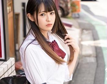 塩対応のＰ活美少女と中出しセックス！十分なお金を渡したのにスマホばっかりいじっている「かこちゃん」を生チンで躾け！