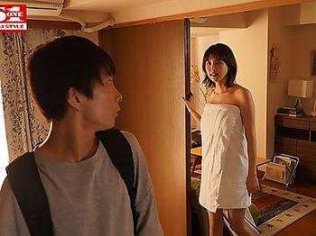 〖葵つかさ〗甘い囁きで挑発！ペニスを深く挿入し子宮を激しく貫く様子に我慢できずに完全に硬くなってしまうｗｗｗ