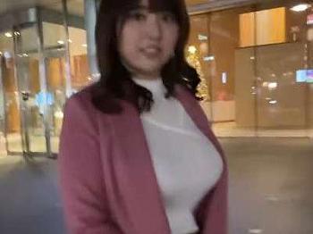 【座位×素人】ヤバイやつ激エロJカップ爆乳デカ乳輪ぽっちゃりボディを晒した乳揺れセックスして27歳の美人がエチ展開！