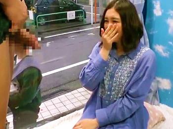 【MM号】美巨乳で超絶カワイイ美熟女を人妻ナンパ！「夫には秘密ですょ///」たっぷりゴム無しで生中出しｗ【寝取られ素人】