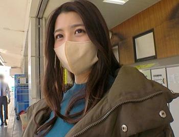 品川駅周辺でWebデザイナーのお姉さんをナンパ！「かすみさん 23歳」は彼氏は作らないそうですが、そこそこ遊んでるそうで