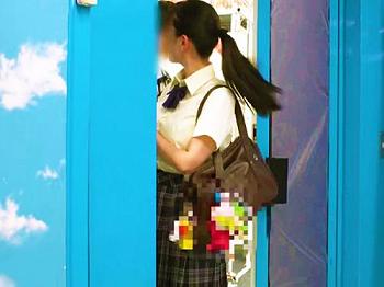 【MM号】JK寝取り展開！「彼氏のチンコです///」芸能人クラスな女子校生の寝取られ中出し激エロ動画【素人ナンパNTR】