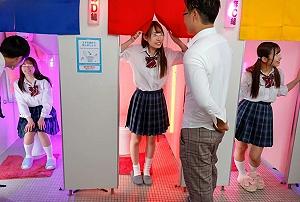 【JK】学校の女子トイレに男子生徒が行列！学校公認で女子トイレちょんの間に！