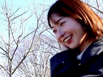 素人企画で色白スレンダー人妻がえちえちSEX！ぱんぱん寝バック！ユラユラ痴女り騎乗位ックス！