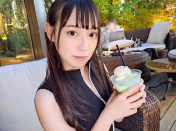 【Jカップ美巨乳お姉さん】黒髪ロングの爆乳美女がパイパンま○こを激しく責められ、対面座位で生チンポを挿入!巨乳揺れまくり