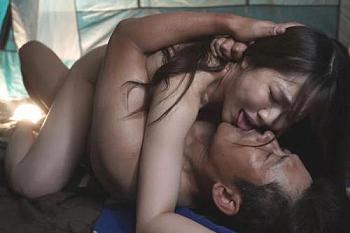 【人妻NTR】『旦那さんよりも気持ちイイだろ..』近所の会合で騙され醜悪レ○プ♡絶倫ピストンで屈辱の快楽堕ち!!