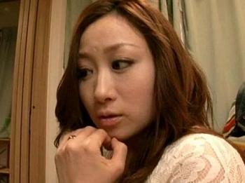 妻が犯される姿が見てみたい&hellip;見ず知らずの男の肉棒で凌辱される美人妻！