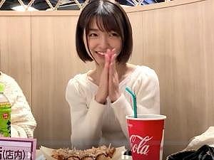 【素人ナンパ】ギリギリセーフの19歳！！顔面が圧倒的に優勝してる美少女の意外にフサフサとした茂みの中を探索します！！