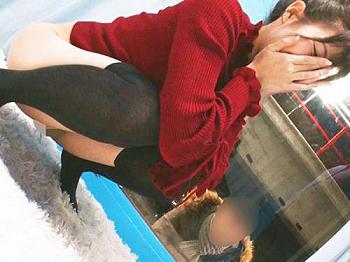 ＜マジックミラー号＞「プロに手マンさせて潮吹きしなければ謝礼を進呈」に挑戦の彼女…膣内射精でKOされたｗ＜寝取られ個人＞