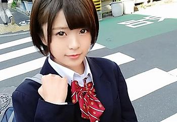 【制服女子・JK】ショート髪に美乳の可愛らしいお姉さんは経験人数ONEの初々しいアソコだった！