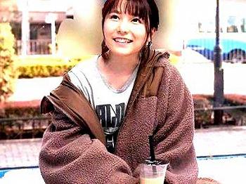 【マジックミラー】【新大久保で・・・ゲット】滅茶苦茶可愛い素人美少女！ＭＭ号乗車で余裕でマンコイタダキマス！！