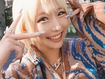 【ブーツ×素人】爆乳の激カワ爆シコ金髪ギャルがエロ性交！ロングブーツ着エロ突き上げハメ潮イキ潮！正常位で中出し！