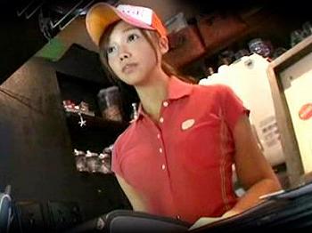 【某バーガー店員レイプ事件】※閲覧注意※可愛い美乳おっぱい店員イキ潮お漏らし絶頂アクメ＆立ちバック強姦する過激ヤバイやつ