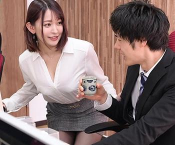 【OL巨乳】会社では見せないむっつりスケベの女子社員！先輩に口説かれ抜きまくる始末