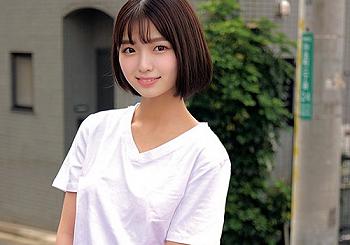 素人ナンパ「いくいくっ♡凄いぃ♡」スレンダー美乳おっぱい清純美少女が初めての素股クリトリス刺激で発情し、膣内射精SEX！