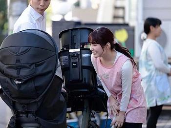 【NTR】子供の担任保育士の美人先生と肉体関係に陥ってしまう男&hellip;嫁と子供の帰省中の1週間で夢中になる相性抜群セックス！