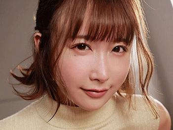 【神ボディ♡ライバー衝撃AV】 人気インフルエンサーの爆乳に釘付け！ ネット界のスターがエロ配信デビュー！