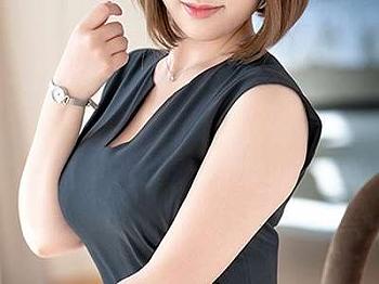 【人妻熟女】人妻NTRの不倫セックスで三十路でFカップ柔乳デカ乳輪ボディの奥さまがシコい展開！人妻フェラもあるよ！