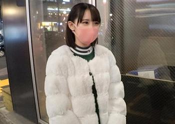 清純派と見せかけて、彼氏と遠距離中にセフレ作って遊んでるスケベ娘！いやらしい体は潮吹きが止まらずイキッぱなし！