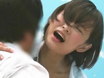 ＜MM号＞「絶対らめぇ！それイクーーーーッ」史上No.1レベルなロリっ娘ナースにゴム無しで子作り中出しｗ＜素人ナンパ盗撮