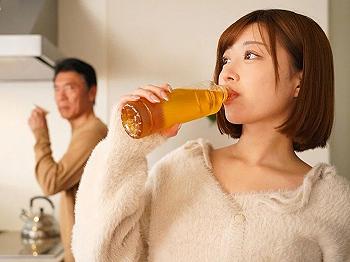 【JKレイプ】中年過ぎて子持ちの女と結婚して出来た連れ子の娘がメスガキすぎて&hellip;嫁が居ない家で女子校生を無理やり肉便器調教