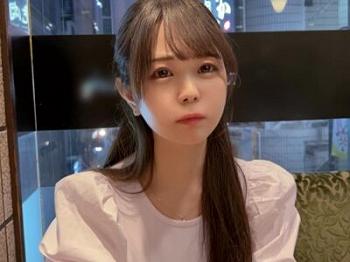 【巨乳シンママの苦渋の決断】『娘の為なら…』美巨乳のシングルマザーが借金返済の為、ゲス男たちのチンポを頬張り、身体を張っ