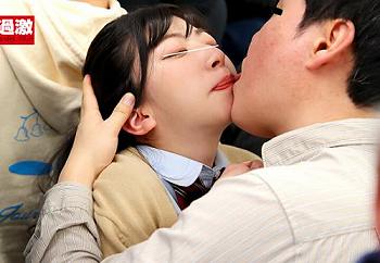 ゼロ距離でじ～っと見つめられて多幸感がヤバすぎる密着ご奉仕いちゃいちゃSEX 「だめだめ！イイクイクイクぅ！」