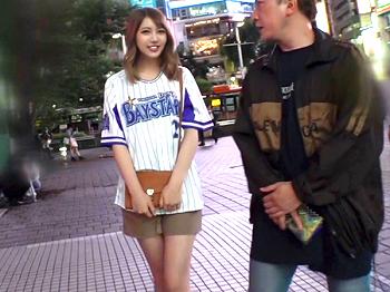 【素人ナンパ】横浜スタジアムで凄い美人をゲット！『もっと…奥に！もっと奥まで突いてぇ～』クジラみたいに潮吹くお姉さんｗ