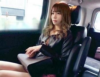 一般素人女性募集！美人でスタイルも良いラウンジ嬢の「りんちゃん21歳」普通のＳＥＸでは満足出来ないと応募してきました！