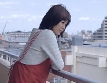 【人妻巨乳】引っ越ししたての生活にも慣れたまま美人妻はお隣さんと不貞情事に明け暮れる
