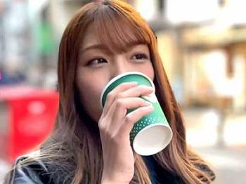 【変態&times;素人】経験人数4桁の激ヤリマン長身美人がハメパコ！潮吹きおしっこ連発！正常位でズコって中出し！