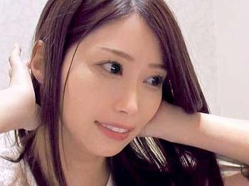 【ナンパ＠送迎企画】濃厚フェラや発情オナニー、チンコマンコ大量潮吹きお漏らし放尿して美人がスケベる！