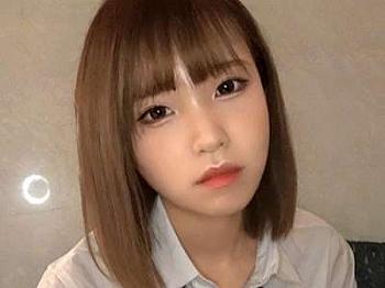 【女子校生&times;素人】フェラご奉仕プレーやガン突きパンパンセックスしてCカップちっぱいスレンダーJKがエチエチ！