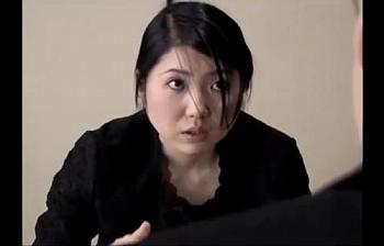 夫が死んで弁護士から聞かされる衝撃的な事実！そんな借金どうしようもない！私のお●んこでいいなら是非もない！というか是非！