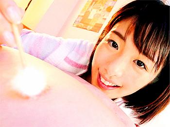 【乳首責め×痴女】「意地悪するなよっアッアッ！」甘えながら耳かきで男の乳首責めして喜ぶ美少女が痴女ファックでビッチ全開
