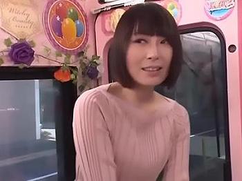 【マジックミラー】スリムな主婦がタイツ越しに熱烈な愛撫と濃密なキスで寝取られ禁断の快楽に目覚める！ｗｗ