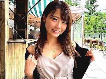 【素人美少女ハメ撮り】美少女系素人娘がマンコ弄られ、フェラ、手コキ、勃起男根挿入ガン突きで絶頂ザーメンぶっかけ顔射。