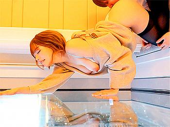 【ギャル】「そんな深いとこまで…ｱｧｧｧ！」巨乳のギャル系美女が全裸SEXで膣奥激ピスされﾊｧﾊｧ悶絶の絶頂アクメ！