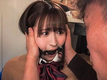 【小野六花】制服ロリ女子校生をゴミ部屋に拉致監禁してエロ鬼畜レイプ！好き放題に勃起男根を突いて性欲を発散しまくっちゃう！