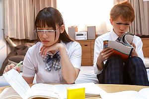 【幼なじみ】「恥ずかしいから絶対に見ないでっ！…」地味な幼なじみの制服ロリうJKと目隠しプレイ連続中出し！
