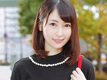 【マジックミラ一】激美人な素人セレブ奥様が美容企画で柔らか乳を揉まれ手マンイキ☆☆理性崩壊したら既婚者のフェラテクを披露