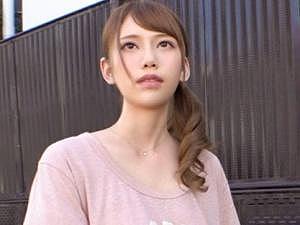 「キスするのも初めて？」若いお母さんが筆おろし企画に登場！！チェリーボーイに母性をくすぐられたのか、あれよあれよと&hellip;