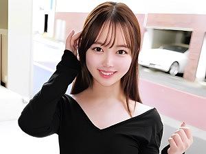 【素人ナンパ】「精子を出さなきゃいけないし…」チェリーボーイを射精させるため生でセックスする女子大生！