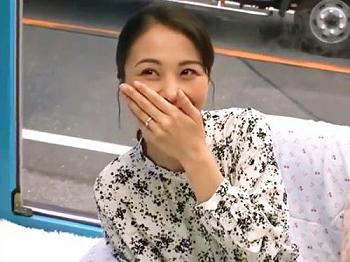 【MM号】スレンダー＋スケベな体型の美女を人妻ナンパ！「旦那のよりデカチン///」美熟女さんへ生中出し【素人NTR企画】