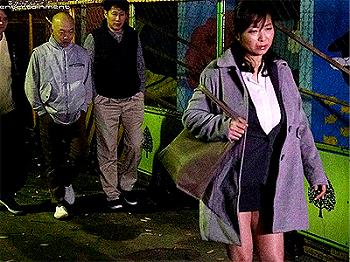 【人妻レイプ】鬼畜男に夜道で拉致され公衆便所で無慈悲強姦で犯される爆乳美魔女！悲鳴が絶叫喘ぎに変わり強制悶絶！