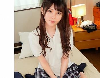 貧乳スレンダー美少女と中出しセックス！顔面偏差値高めの「陽菜ちゃん」とお家でエッチ！
